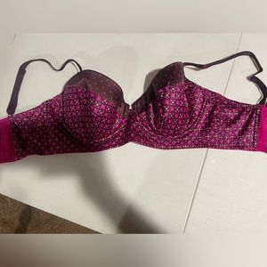 Victoria’s Secret  34DD. Never worn.